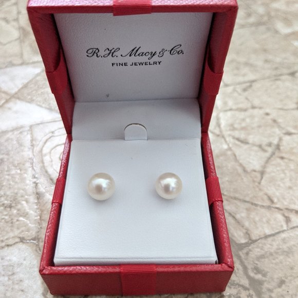 Macy's Jewelry - Freshwater Pearl yellow gold earrings